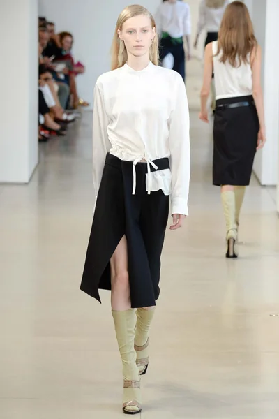 Look 42